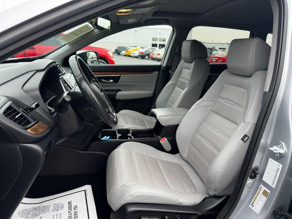 used 2022 Honda CR-V car, priced at $30,900