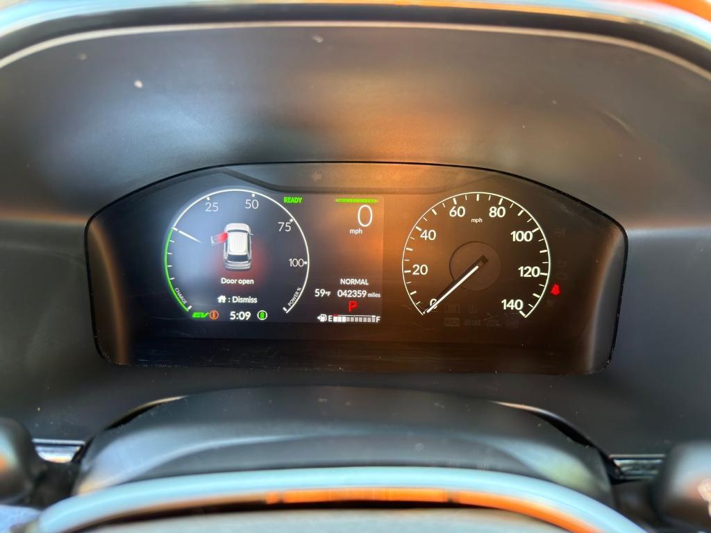 used 2024 Honda CR-V Hybrid car, priced at $33,900