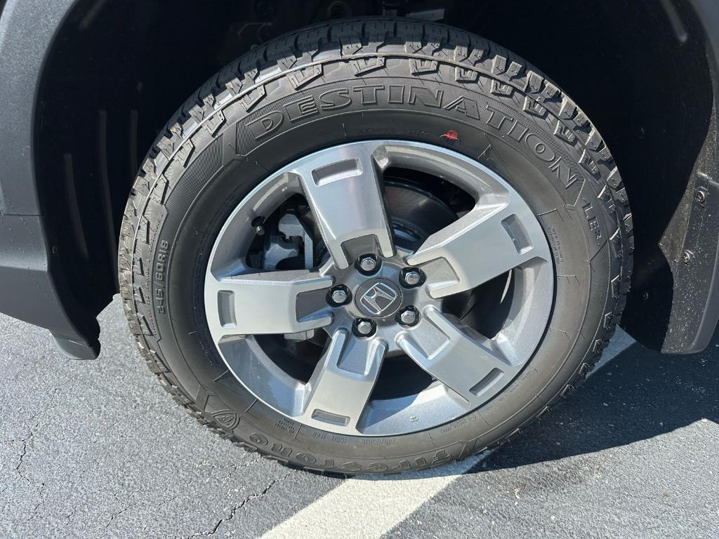 new 2025 Honda Ridgeline car, priced at $44,680