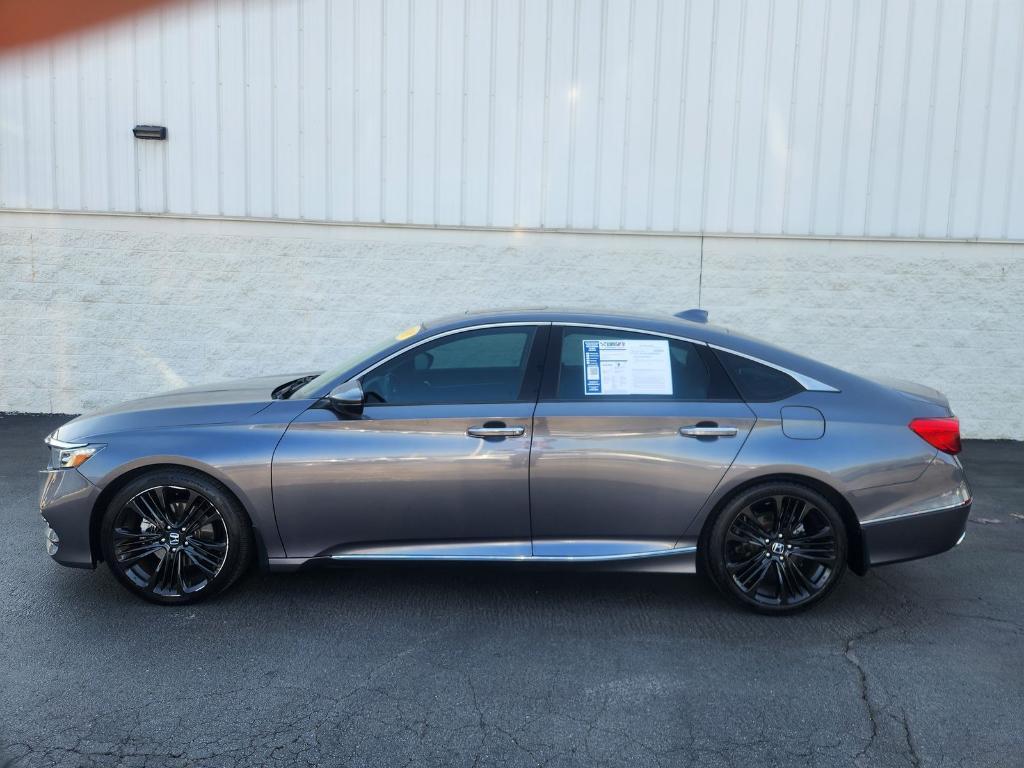 used 2018 Honda Accord car, priced at $18,900