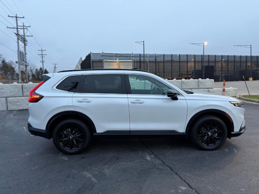 used 2025 Honda CR-V Hybrid car, priced at $35,800