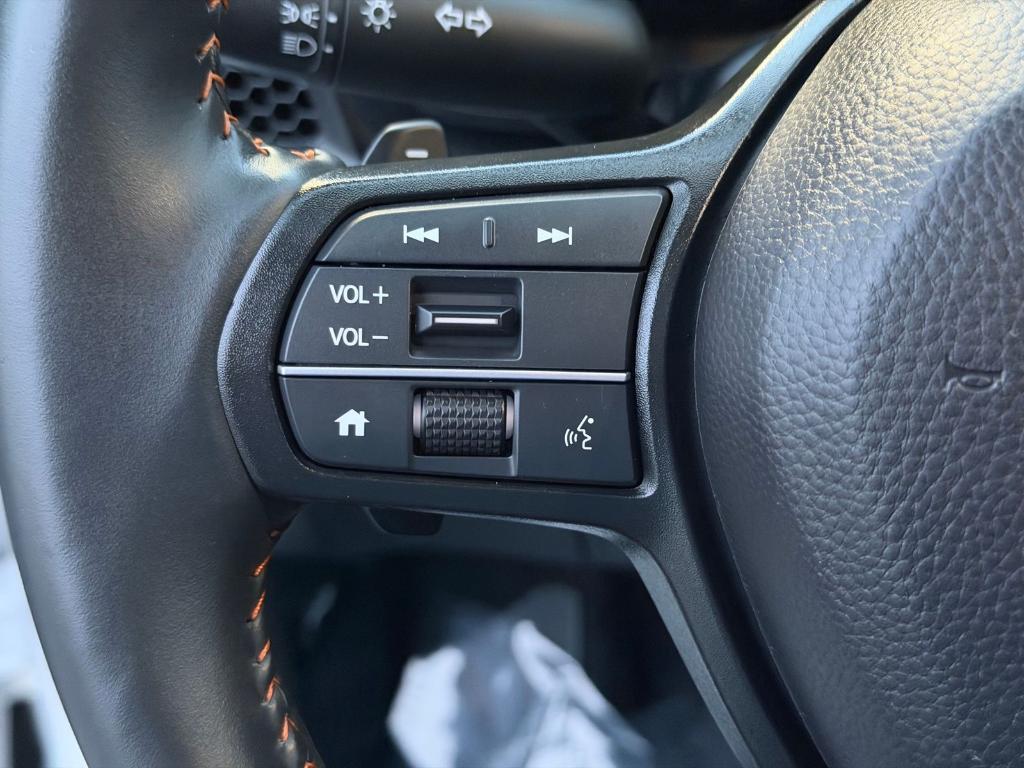 used 2025 Honda CR-V Hybrid car, priced at $35,800