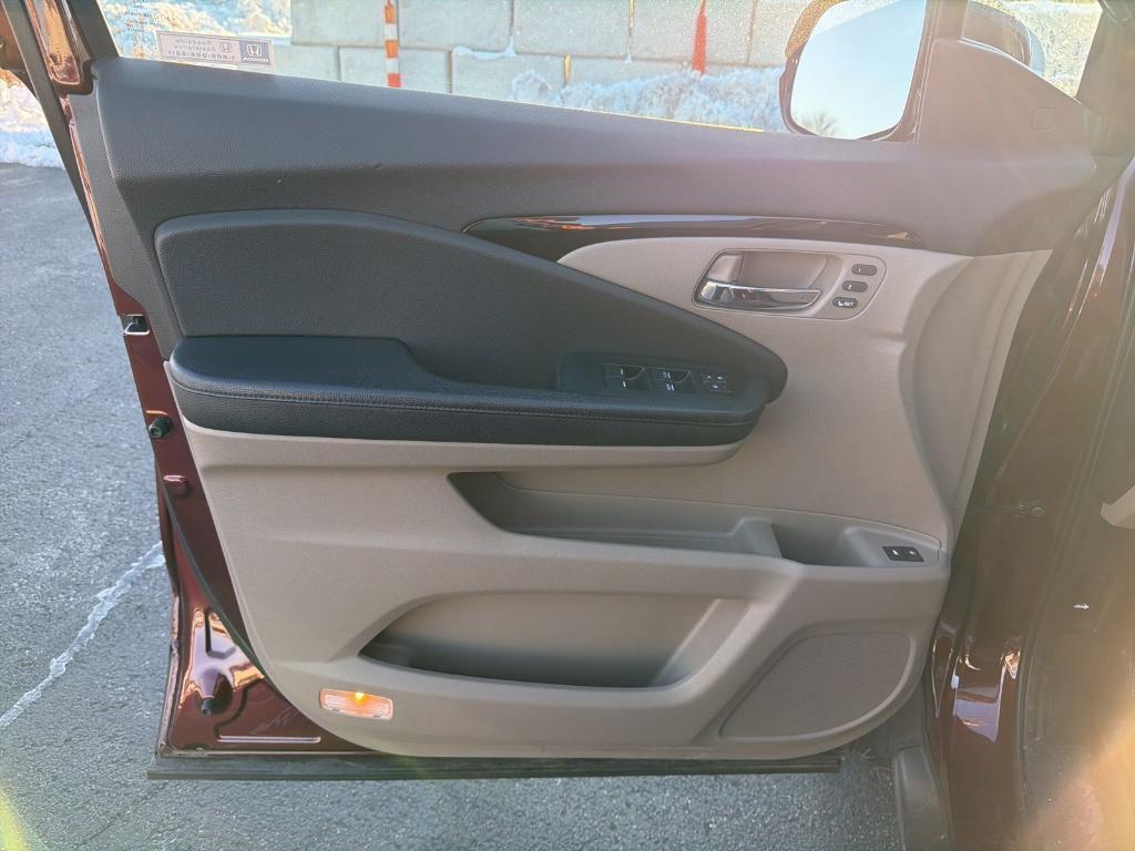 used 2019 Honda Pilot car, priced at $23,500