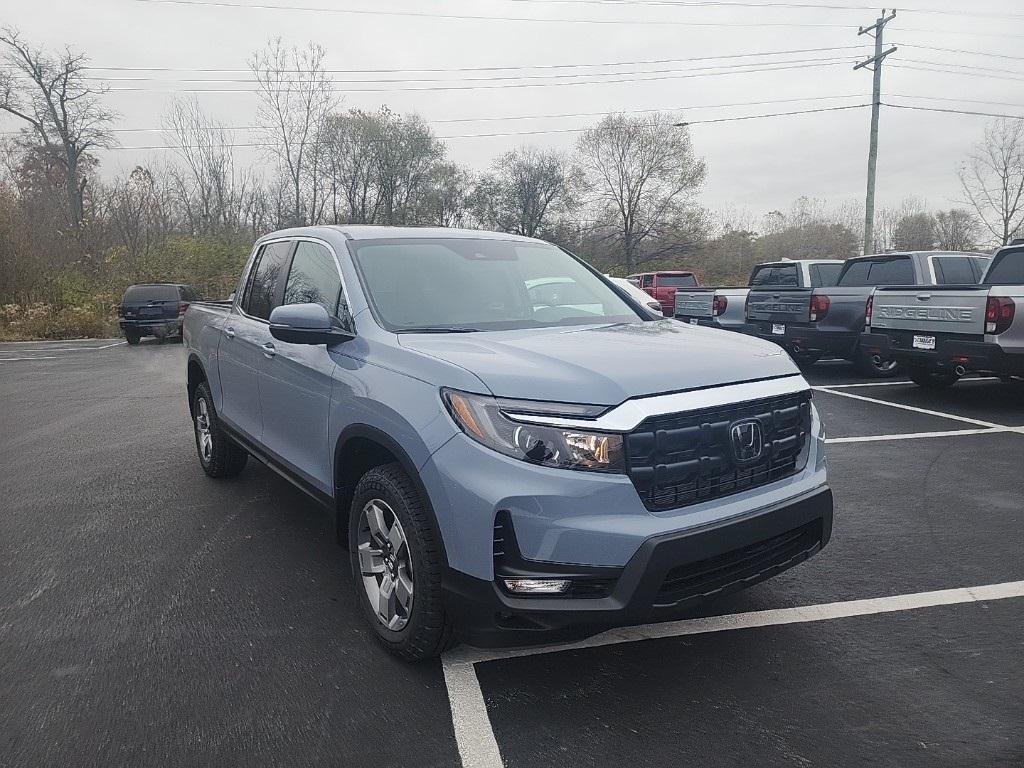 new 2025 Honda Ridgeline car, priced at $44,830