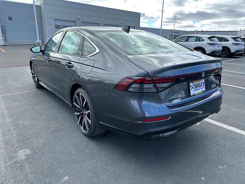 new 2025 Honda Accord Hybrid car, priced at $40,395