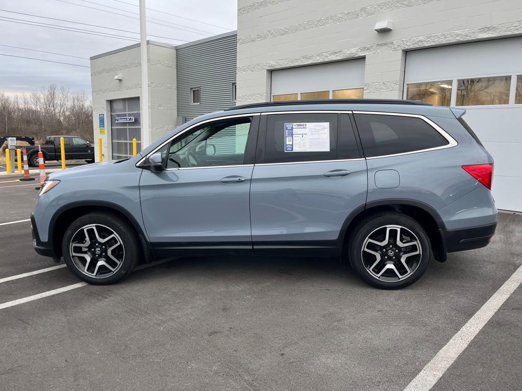 used 2022 Honda Pilot car, priced at $33,400