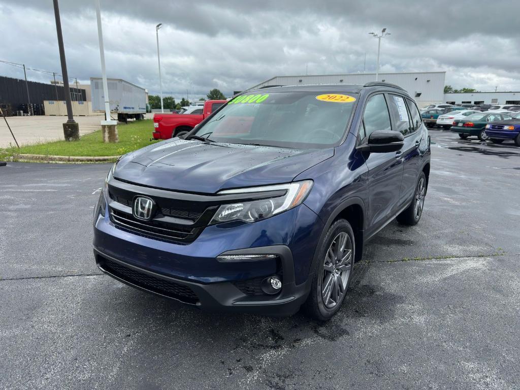 used 2022 Honda Pilot car, priced at $30,800
