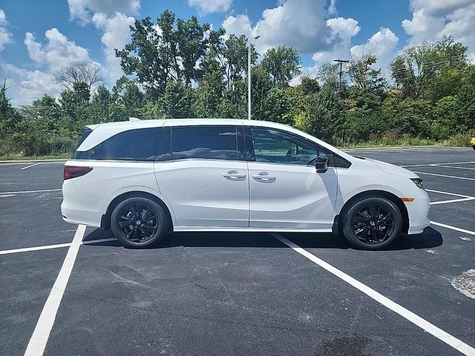 new 2024 Honda Odyssey car, priced at $44,110