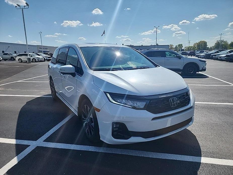 new 2025 Honda Odyssey car, priced at $52,730