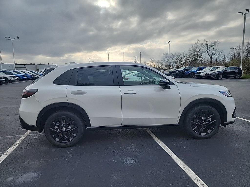 new 2025 Honda HR-V car, priced at $30,805