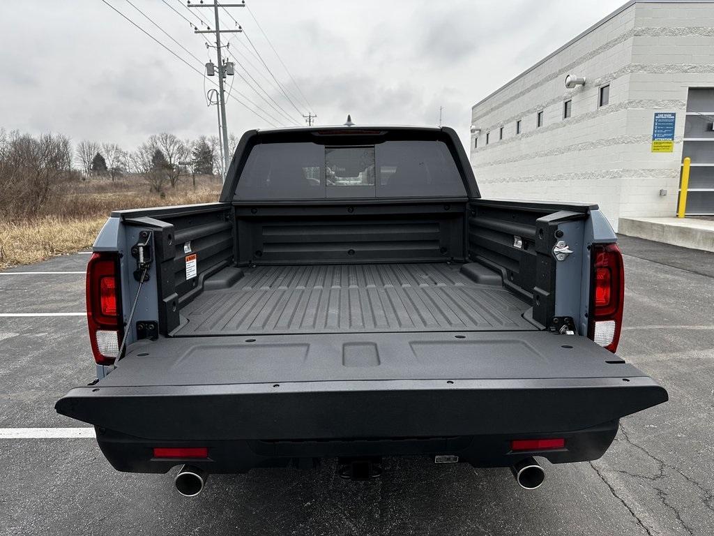 new 2025 Honda Ridgeline car, priced at $48,905