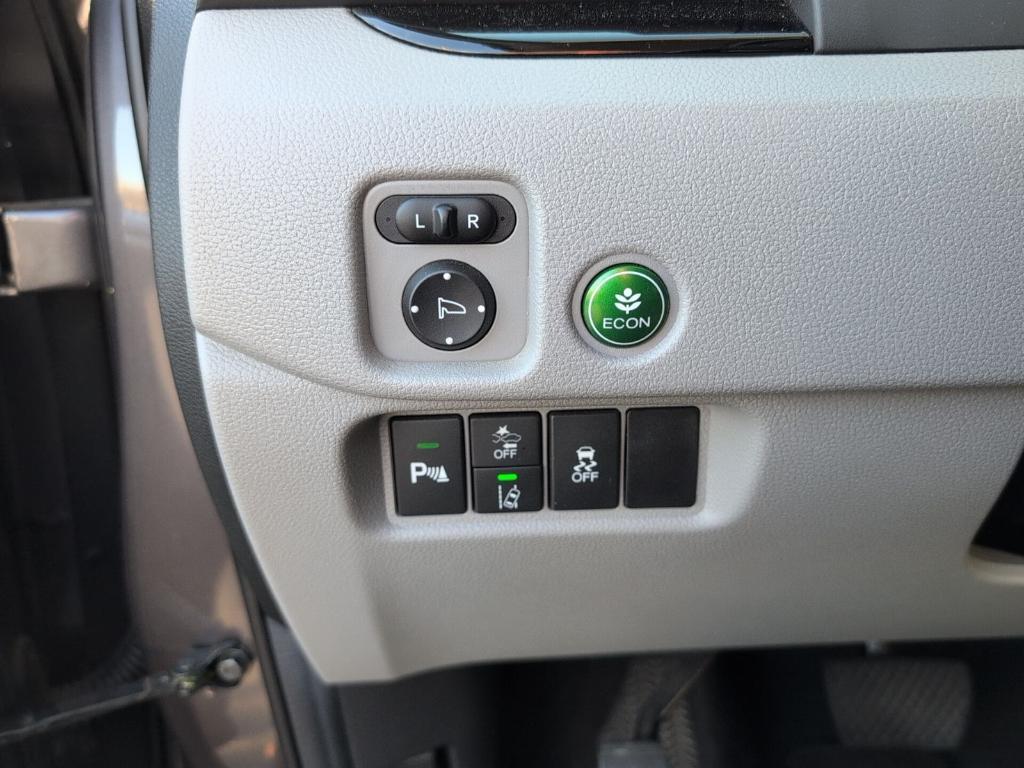 used 2021 Honda Pilot car, priced at $26,900