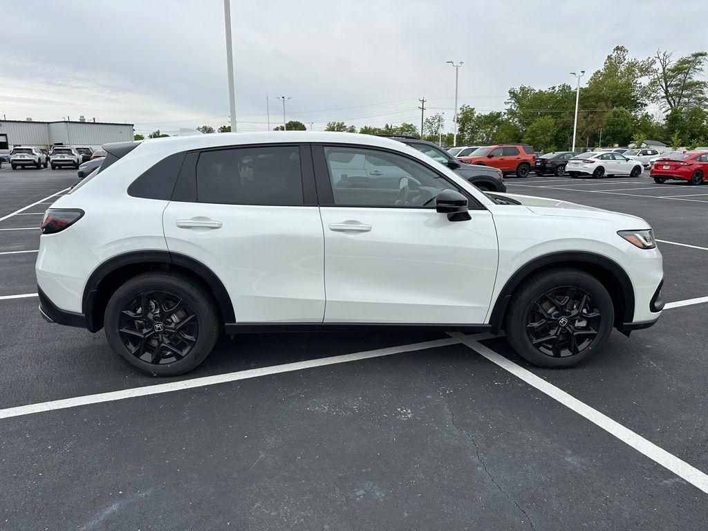 new 2025 Honda HR-V car, priced at $30,850