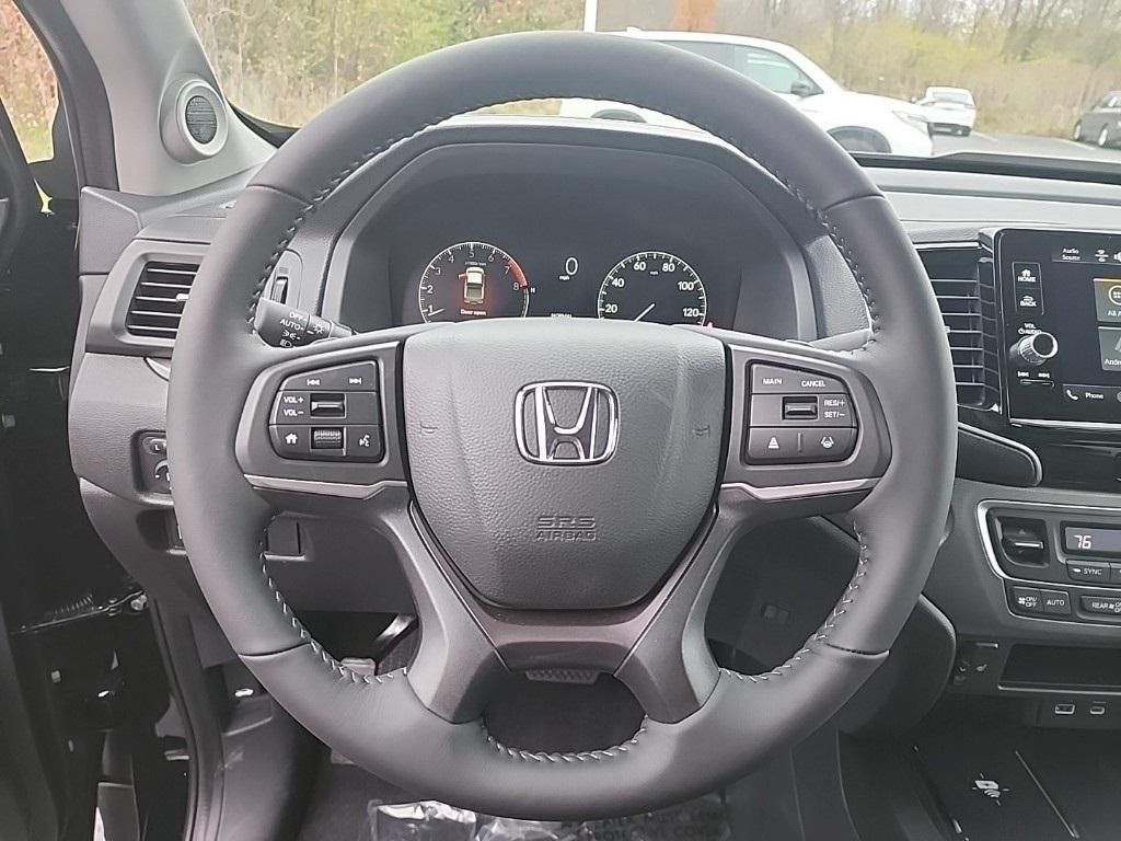 new 2025 Honda Ridgeline car, priced at $44,375