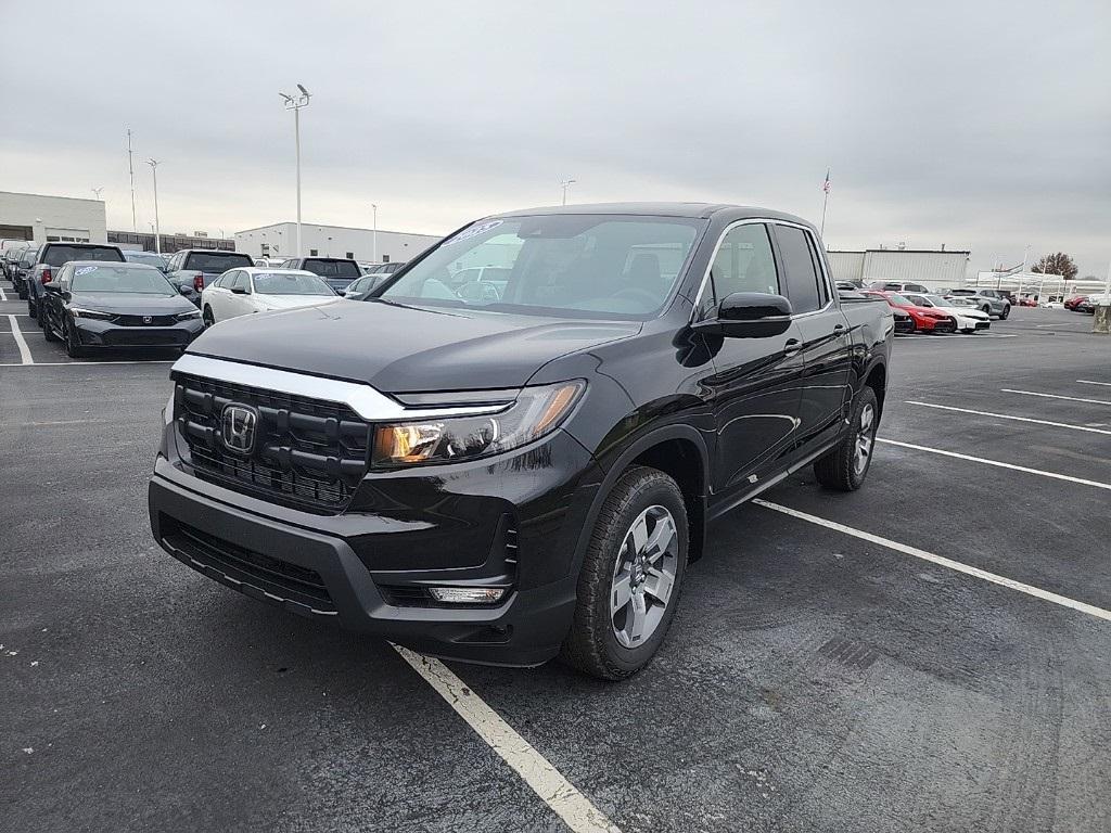 new 2025 Honda Ridgeline car, priced at $44,375