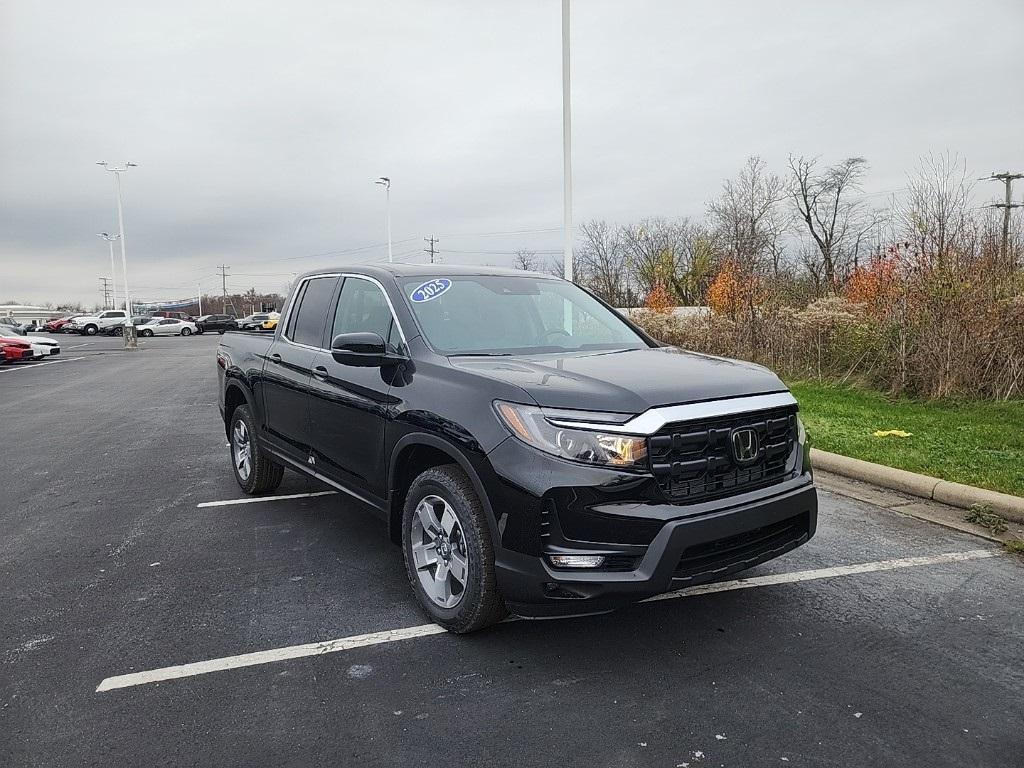 new 2025 Honda Ridgeline car, priced at $44,375