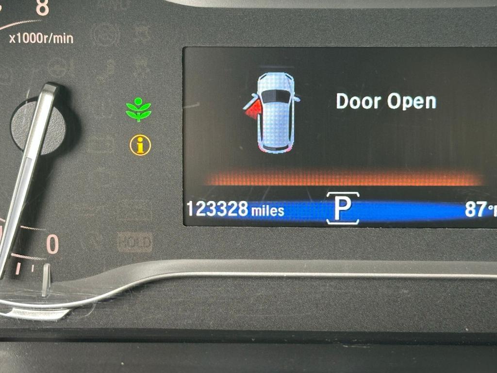 used 2016 Honda Pilot car, priced at $16,300