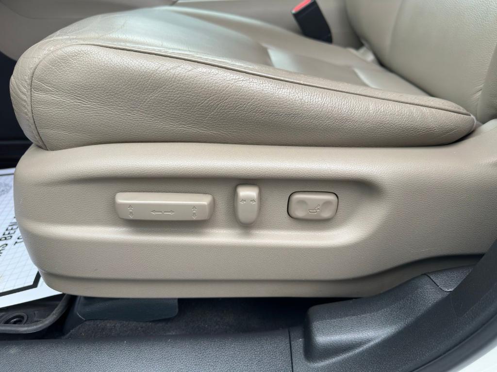 used 2016 Honda Pilot car, priced at $16,300