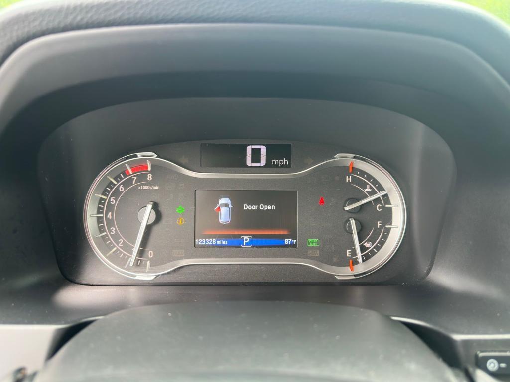 used 2016 Honda Pilot car, priced at $16,300