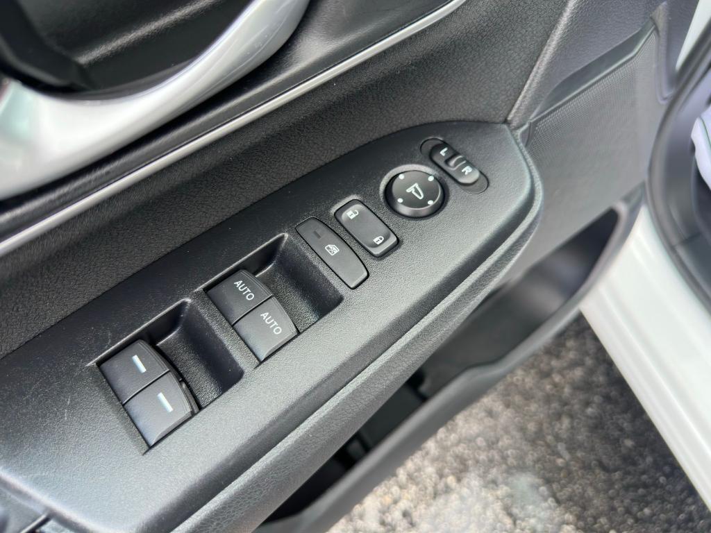 used 2022 Honda CR-V car, priced at $29,900