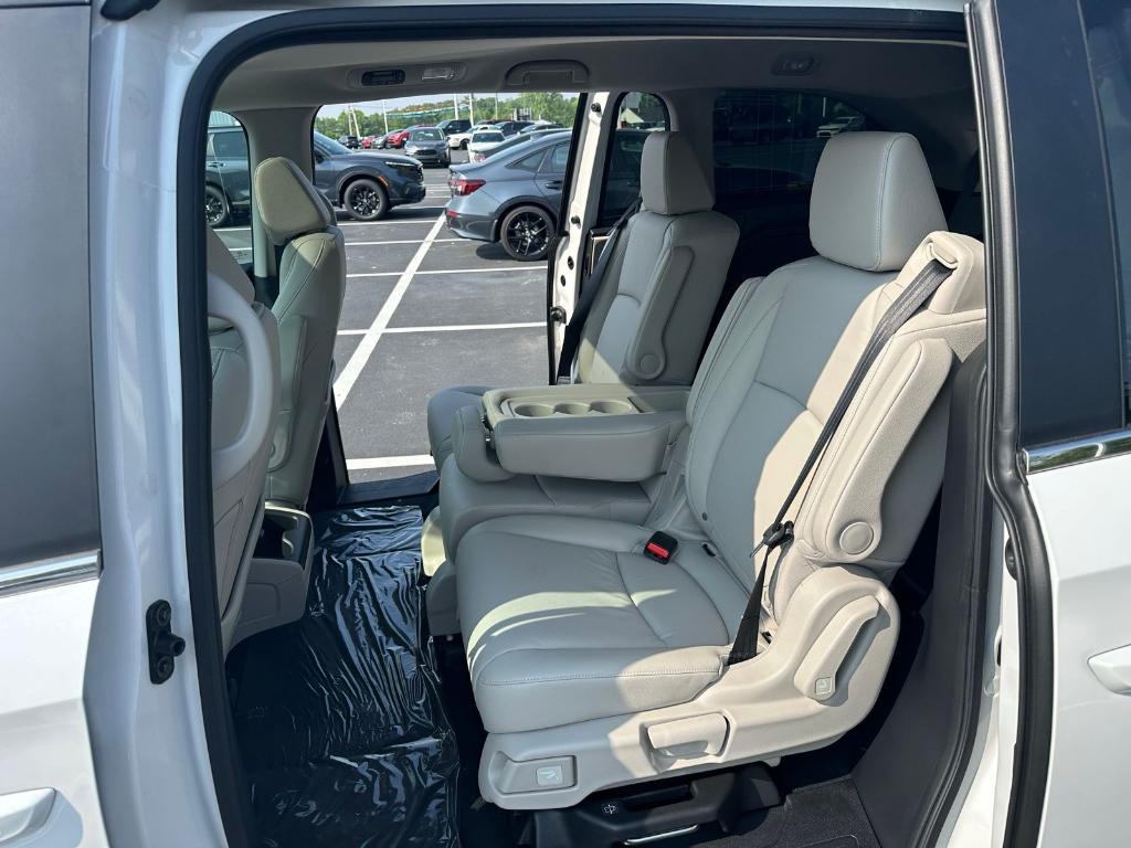 new 2025 Honda Odyssey car, priced at $44,125