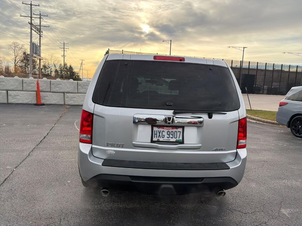 used 2013 Honda Pilot car, priced at $14,900