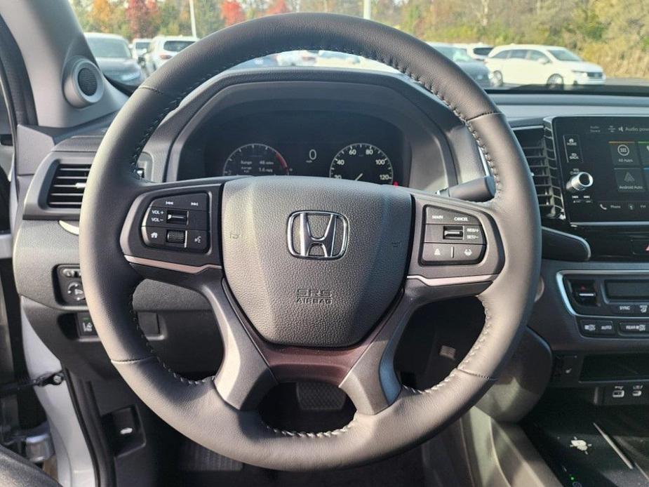 new 2025 Honda Ridgeline car, priced at $46,355