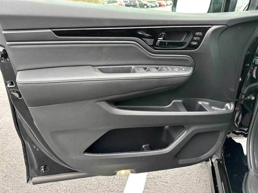 new 2025 Honda Odyssey car, priced at $52,630