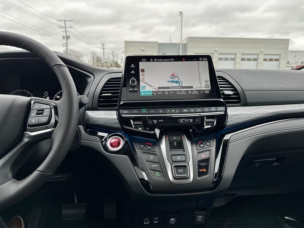 new 2025 Honda Odyssey car, priced at $52,630