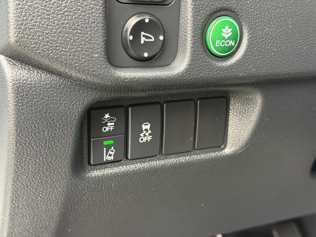 used 2022 Honda Pilot car, priced at $33,900