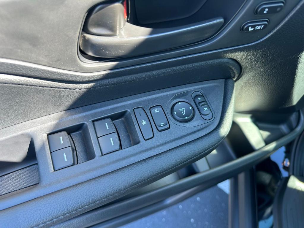 new 2026 Honda Odyssey car, priced at $44,290