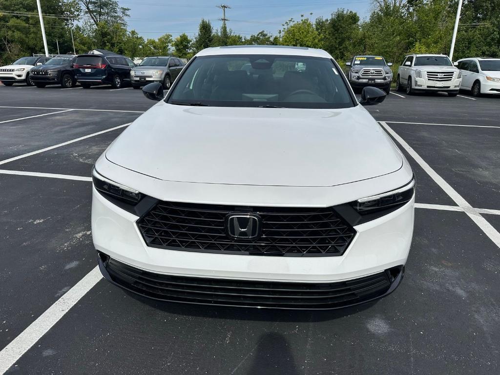 new 2025 Honda Accord Hybrid car, priced at $36,980