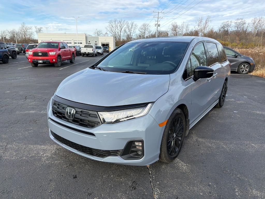 used 2025 Honda Odyssey car, priced at $40,900