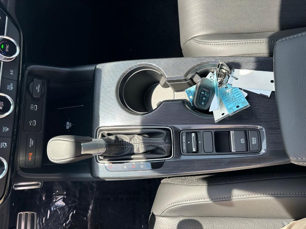 new 2026 Honda Civic Hybrid car, priced at $33,490