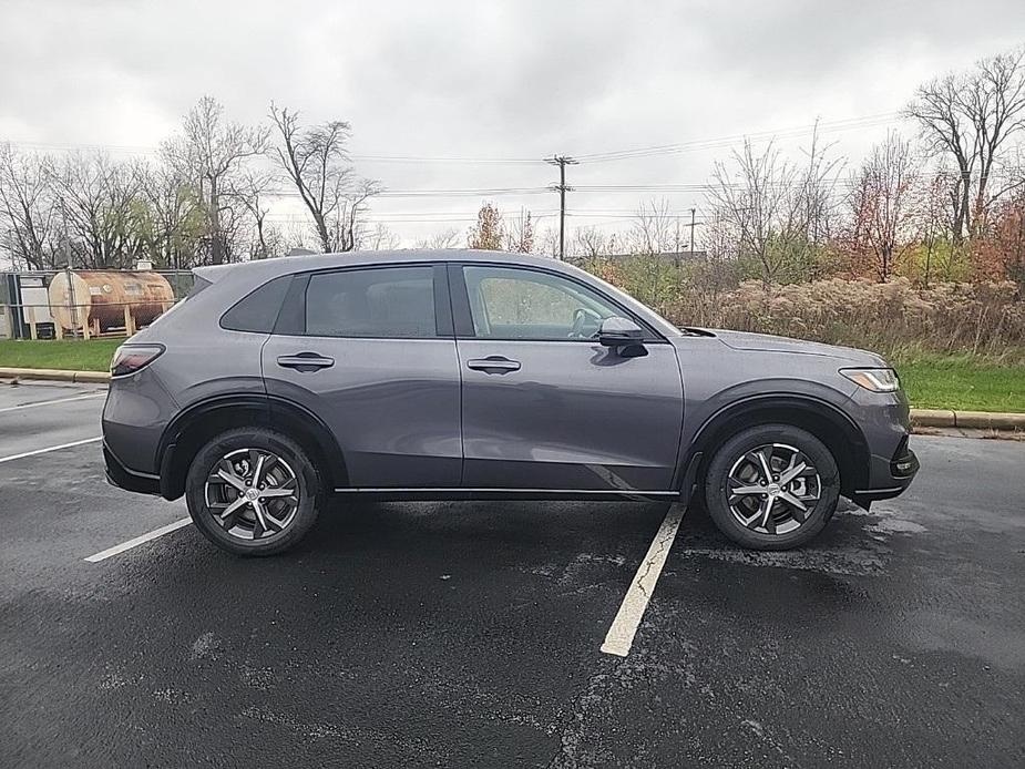 new 2025 Honda HR-V car, priced at $32,350