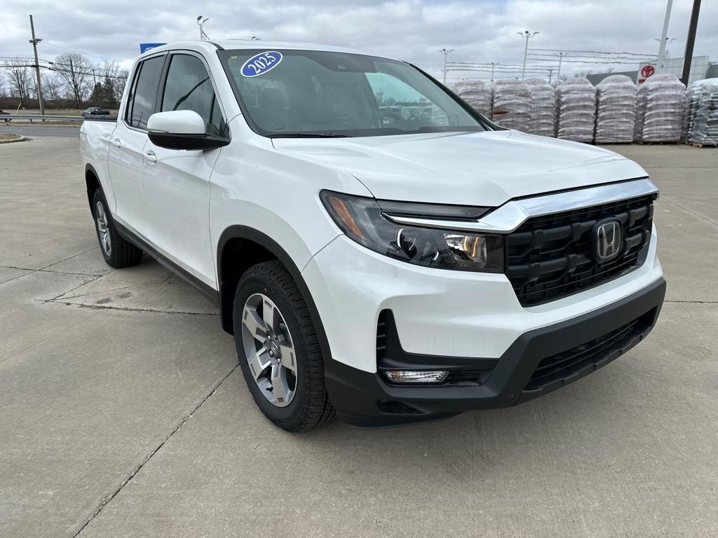 new 2025 Honda Ridgeline car, priced at $46,530