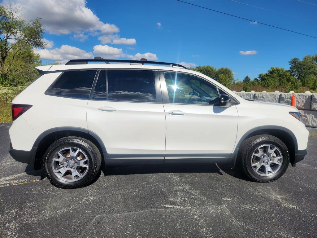 used 2023 Honda Passport car, priced at $35,600