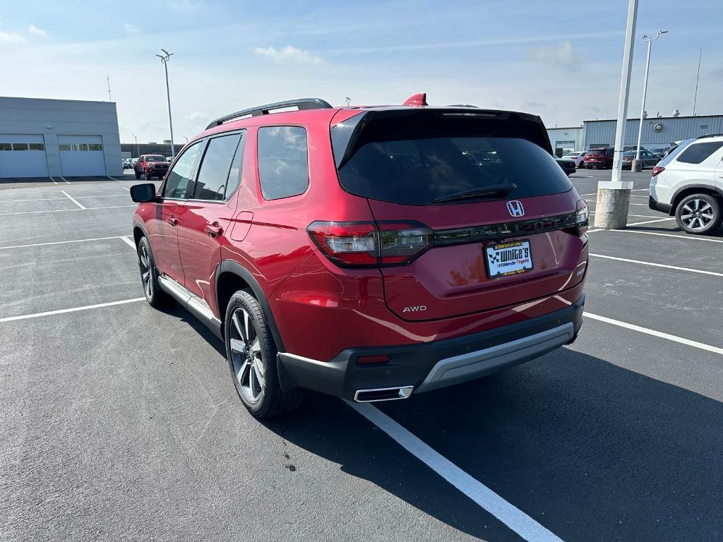new 2025 Honda Pilot car, priced at $54,985