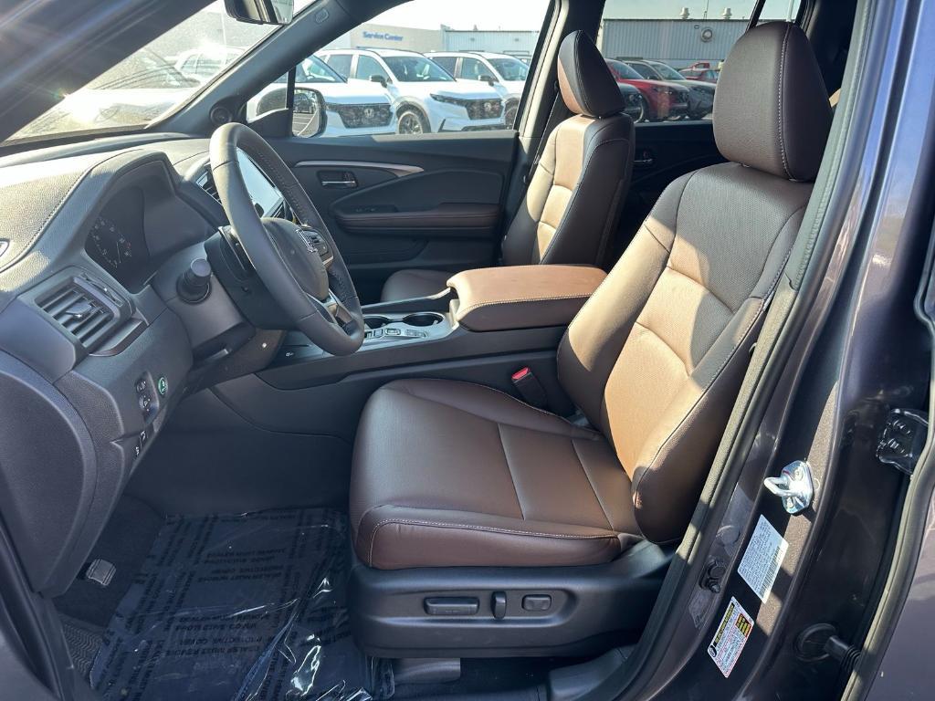 new 2025 Honda Ridgeline car, priced at $44,680