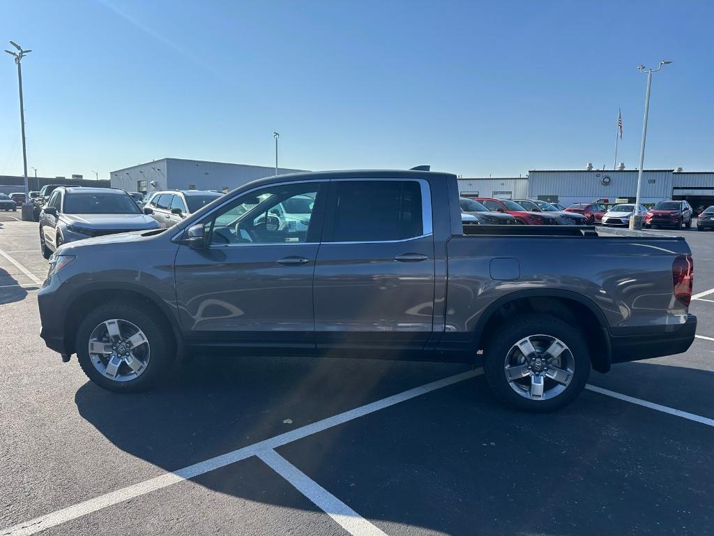 new 2025 Honda Ridgeline car, priced at $44,680