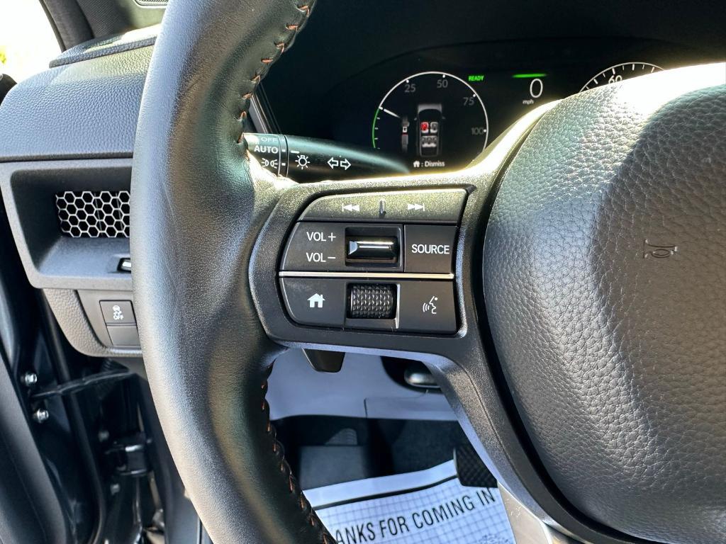 used 2024 Honda CR-V Hybrid car, priced at $31,900