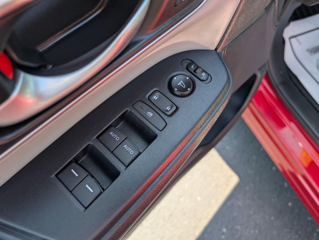 used 2020 Honda CR-V car, priced at $27,400
