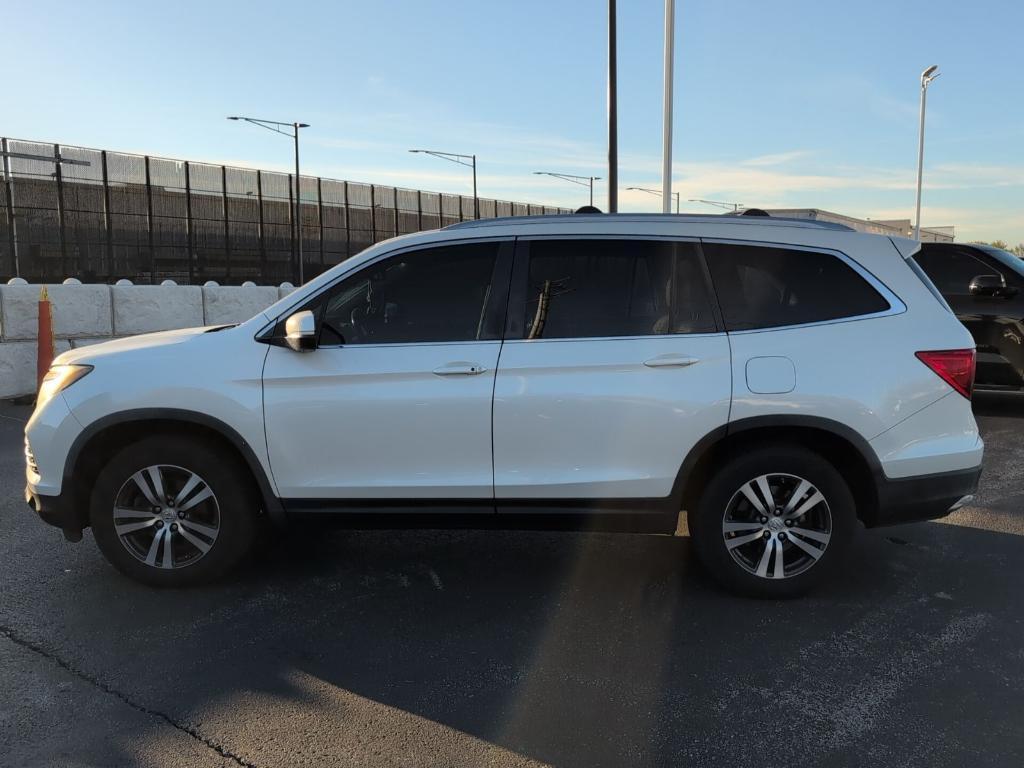 used 2016 Honda Pilot car, priced at $11,900