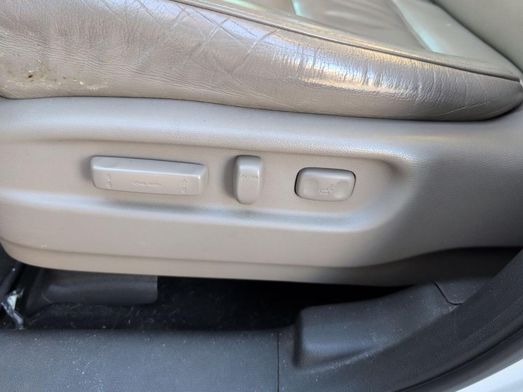 used 2016 Honda Pilot car, priced at $11,900