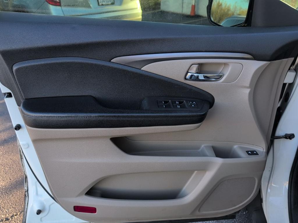 used 2016 Honda Pilot car, priced at $11,900