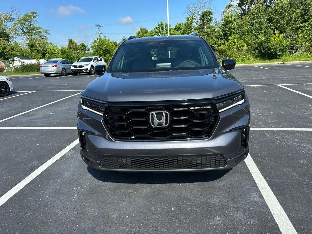 new 2025 Honda Pilot car, priced at $56,030