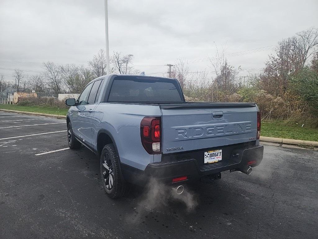 new 2025 Honda Ridgeline car, priced at $42,000