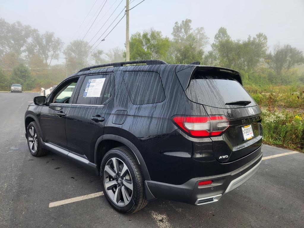 used 2023 Honda Pilot car, priced at $45,900