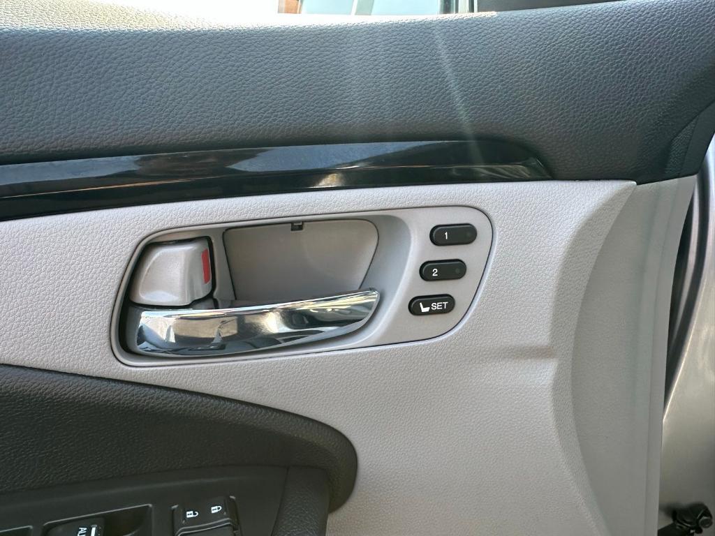 used 2021 Honda Pilot car, priced at $30,900