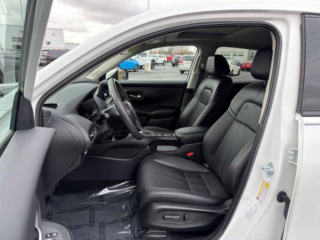 used 2024 Honda HR-V car, priced at $28,900